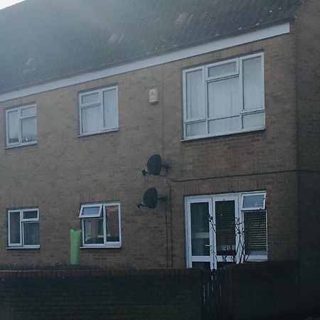 Ferienwohnung Travelling Stop Swindon Exterior foto