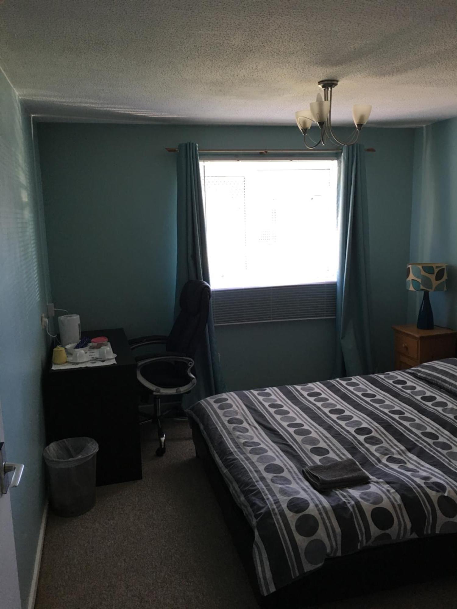 Ferienwohnung Travelling Stop Swindon Exterior foto